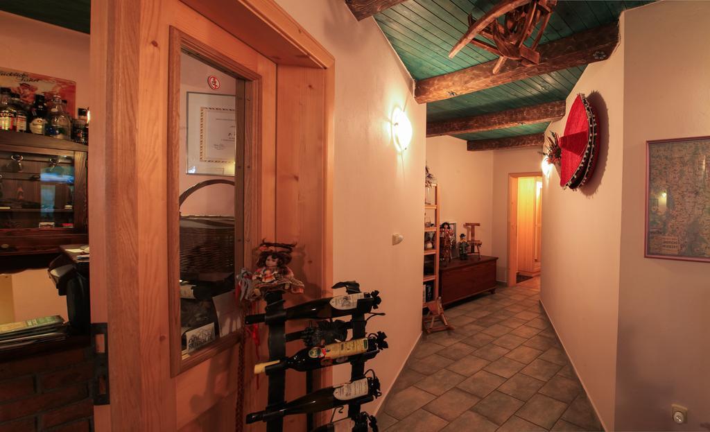 Hotel Penzion Cas Český Rudolec Exterior foto