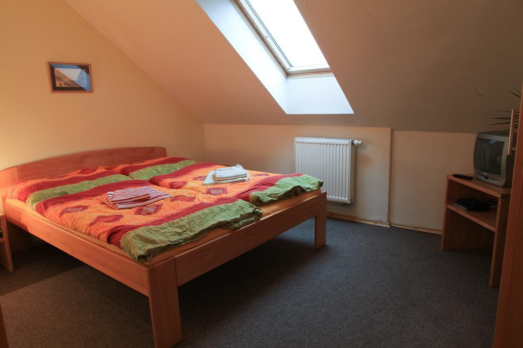 Hotel Penzion Cas Český Rudolec Zimmer foto